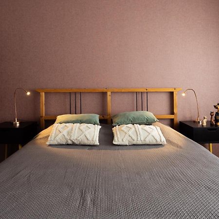 Large Two Bedroom Family App - Free Parking Laibach Exterior foto